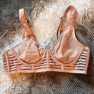 NWT women’s new sheer Victoria secret bra . Size 32 B